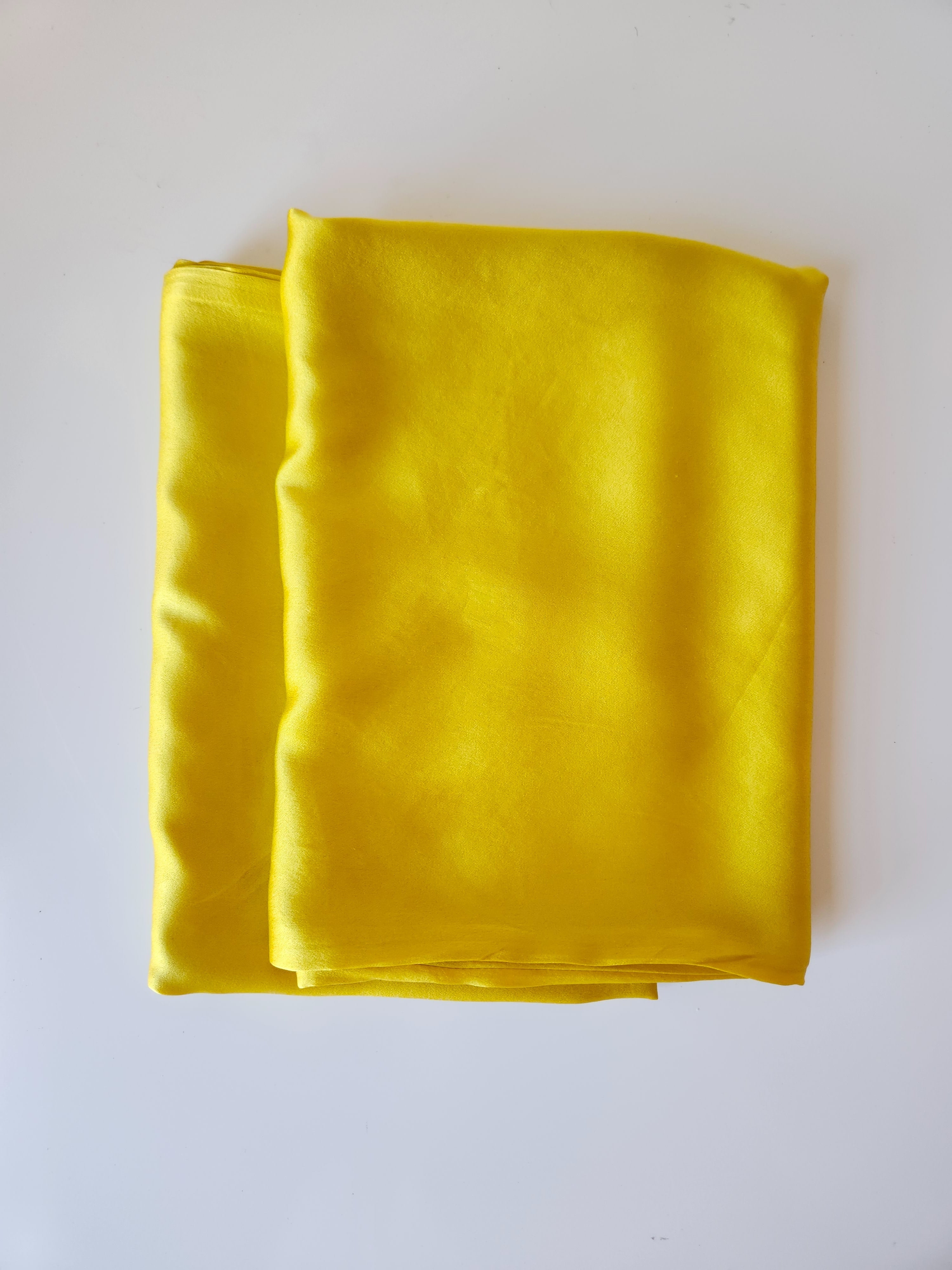 Solid Botanically Dyed Silk Pillowcase