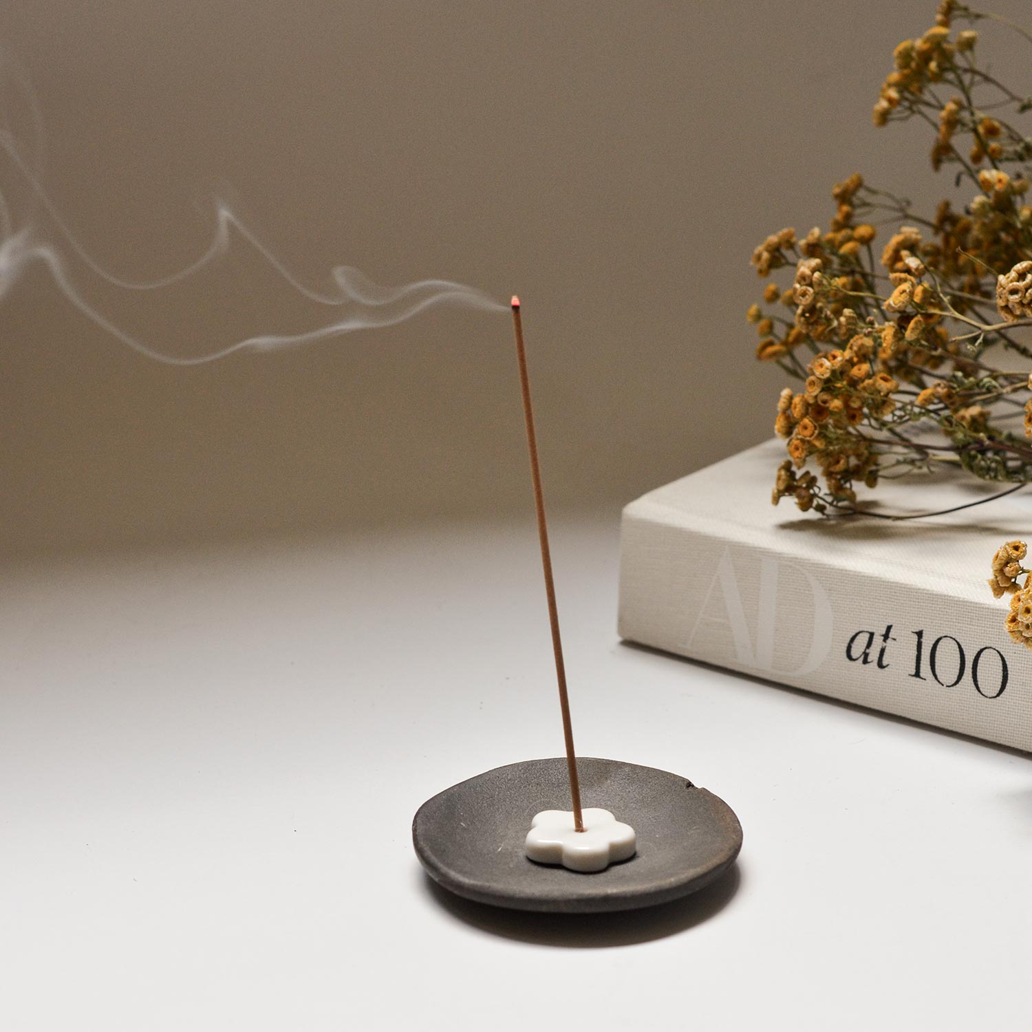 A Moment of Her Gift Set CEDAR AND MYRRH