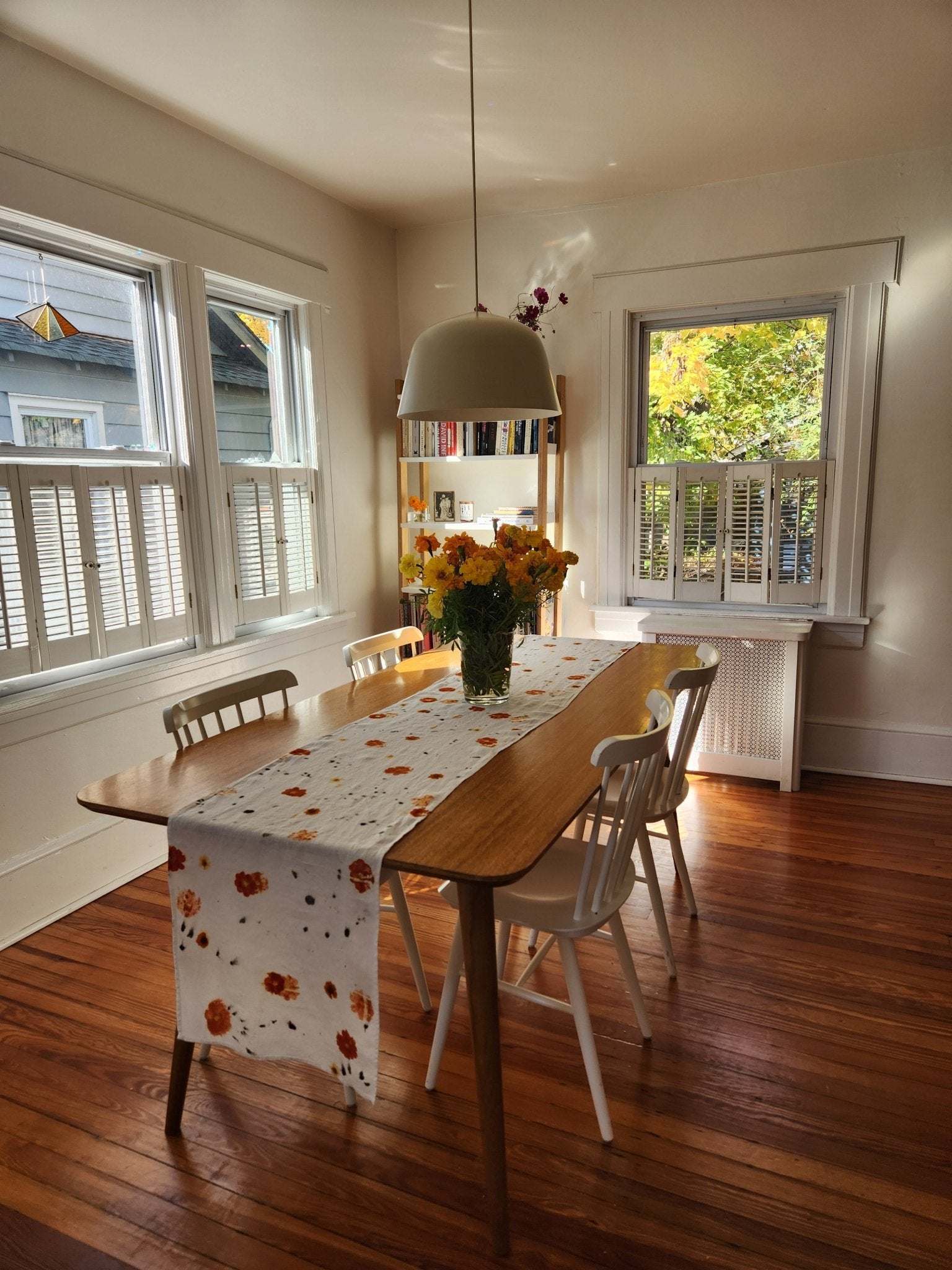 Flower - Printed Linen Table Runner dyekween