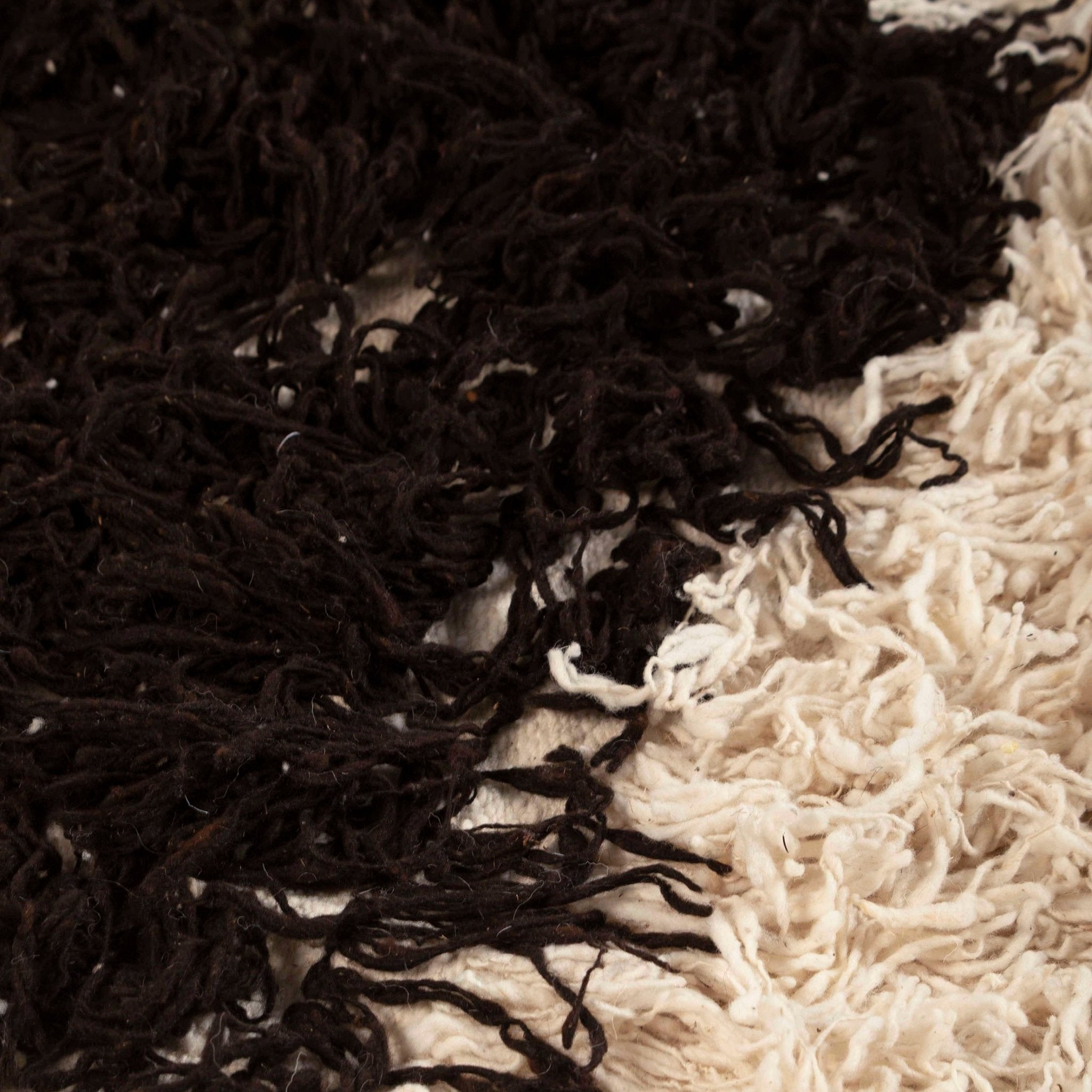 Hana Wool Rug by Diego Olivero Studio MESO
