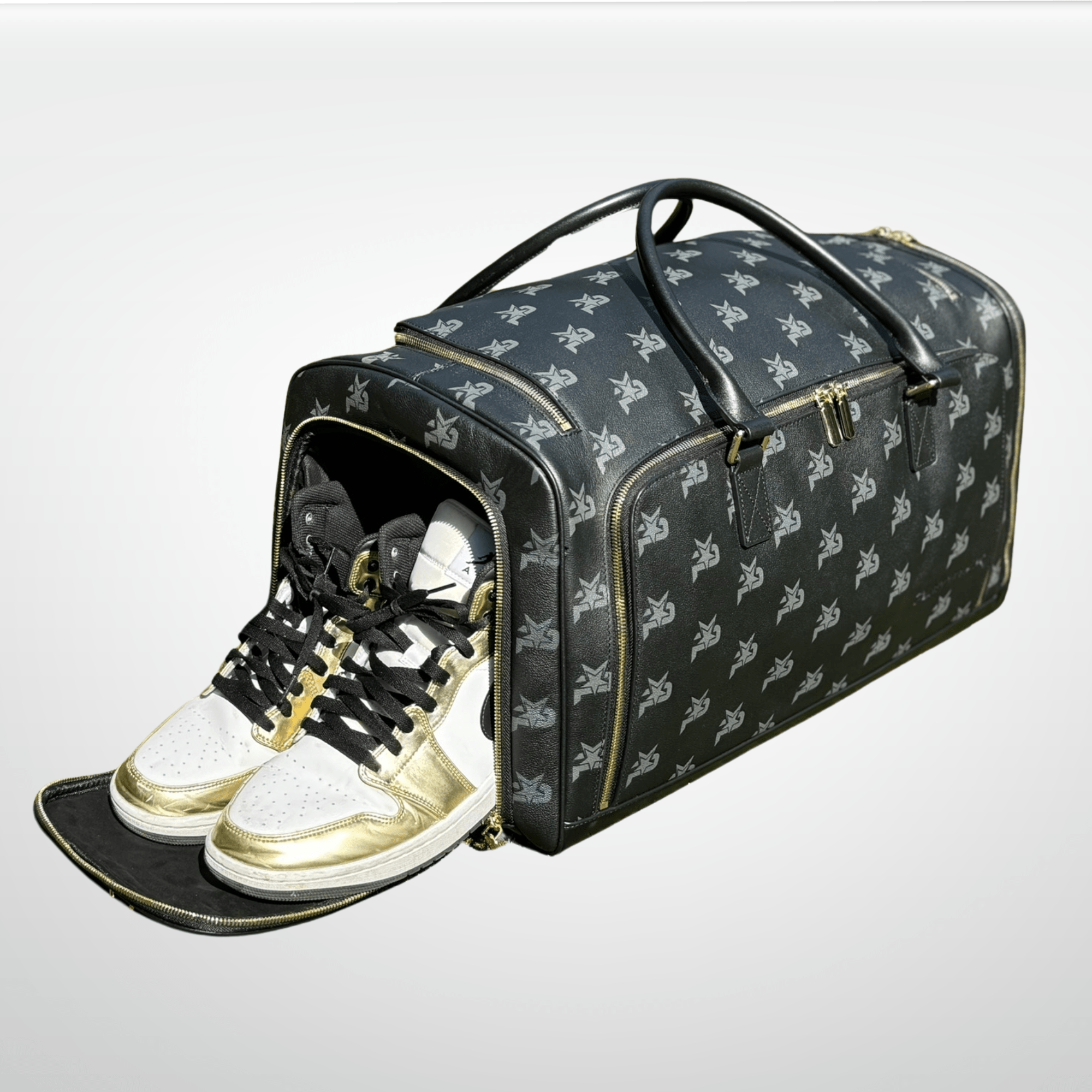 I AM - Leather Monogram Training Duffel Bag, Black iReliev