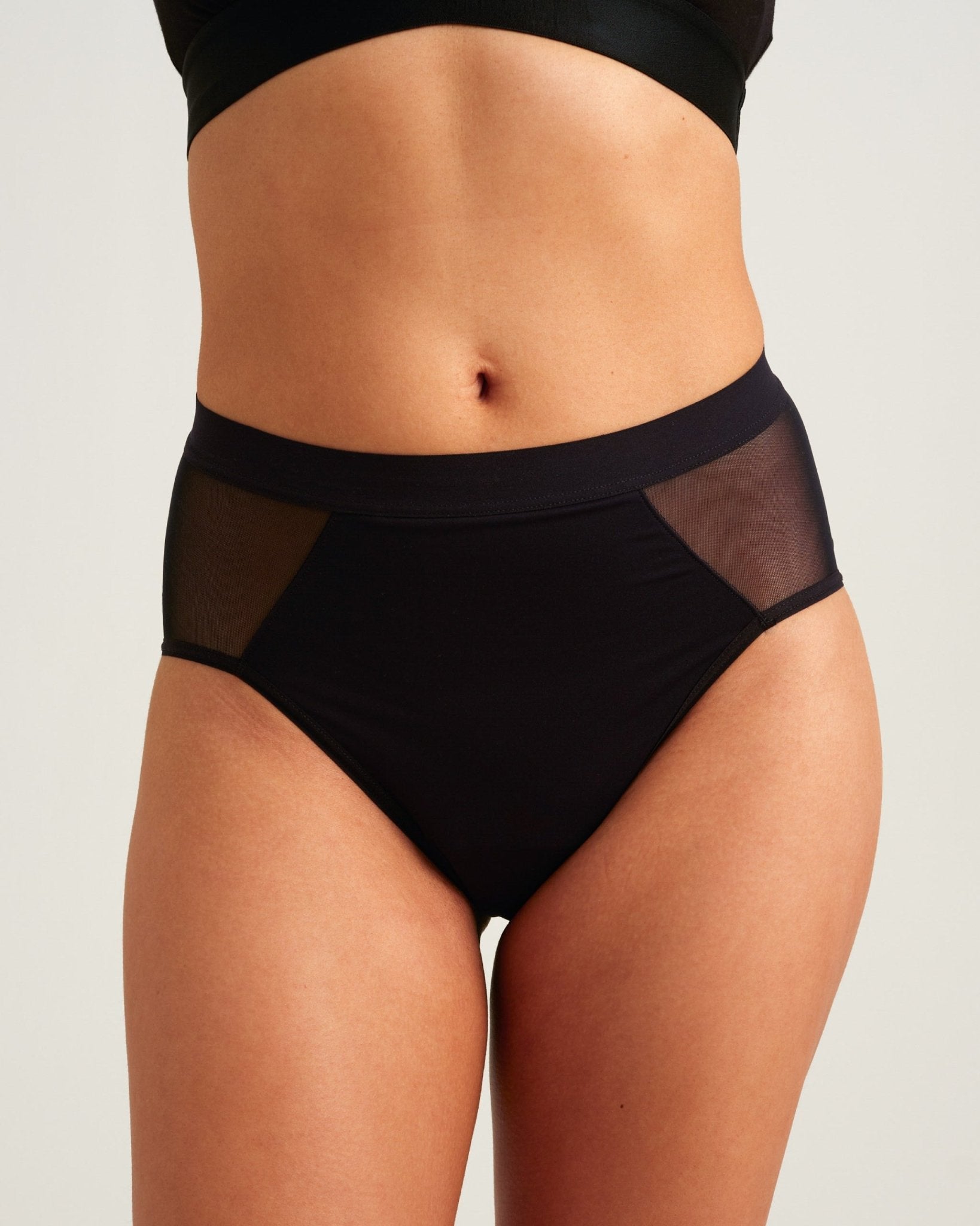 Leakproof French Cut High Waist Saalt