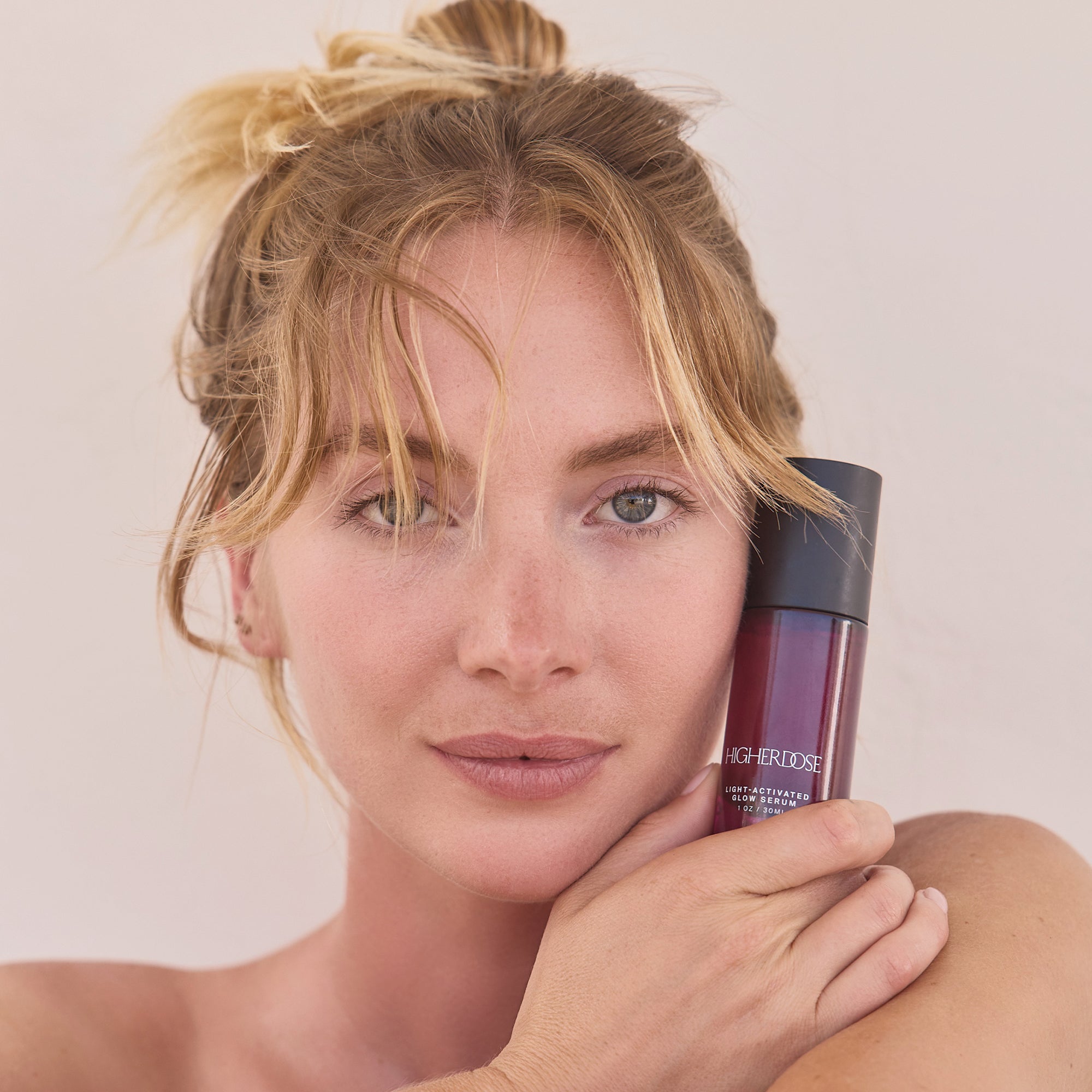 Light - Activated Glow Serum HigherDOSE