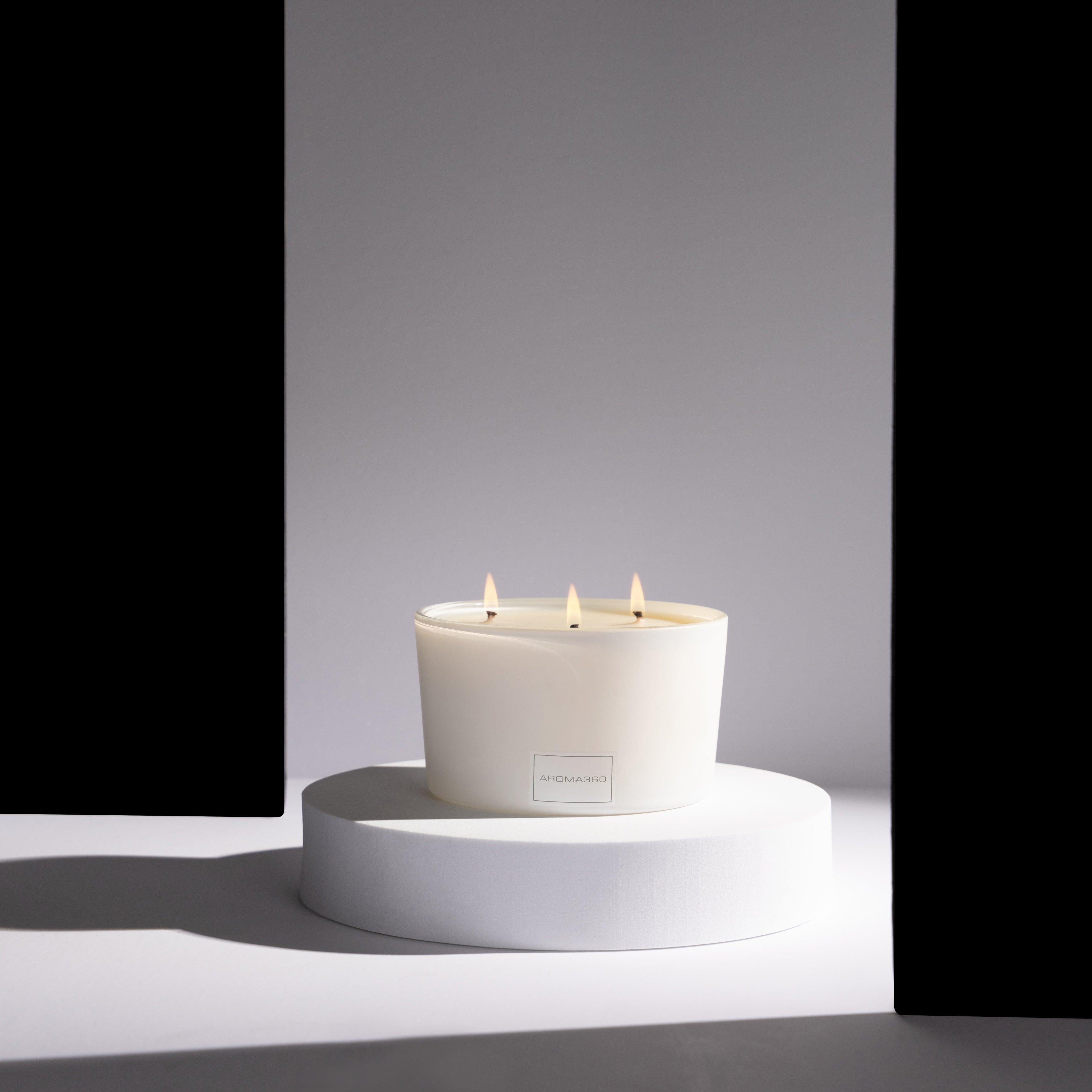 Déjà Vu 3-Wick Candle