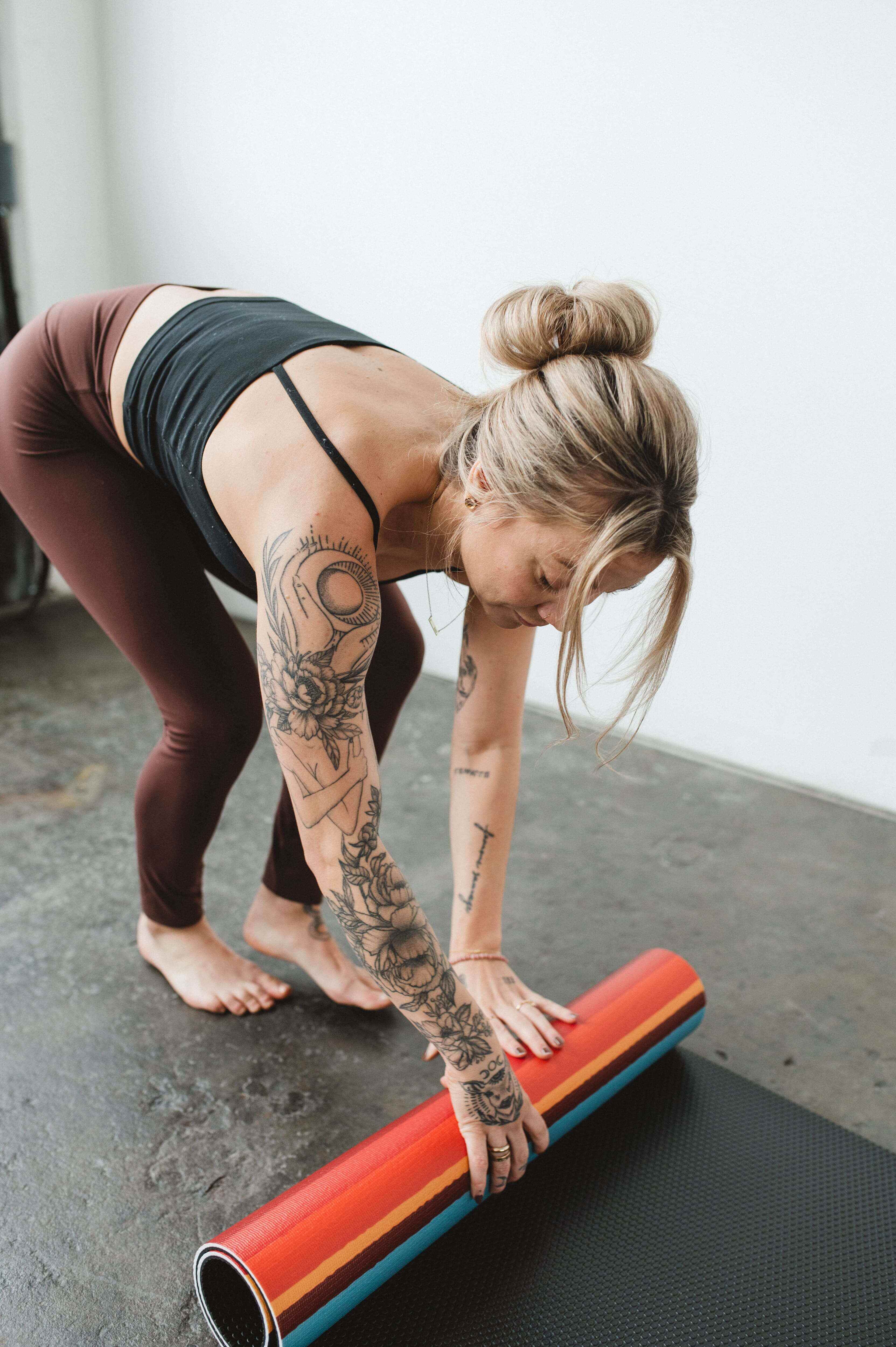 Elk Meadow Yoga Mat – 6 mm Extra Thick, Double-Sided Non-Slip, Eco-Friendly PER with Multi-Color Meadow Design | Yune Yoga