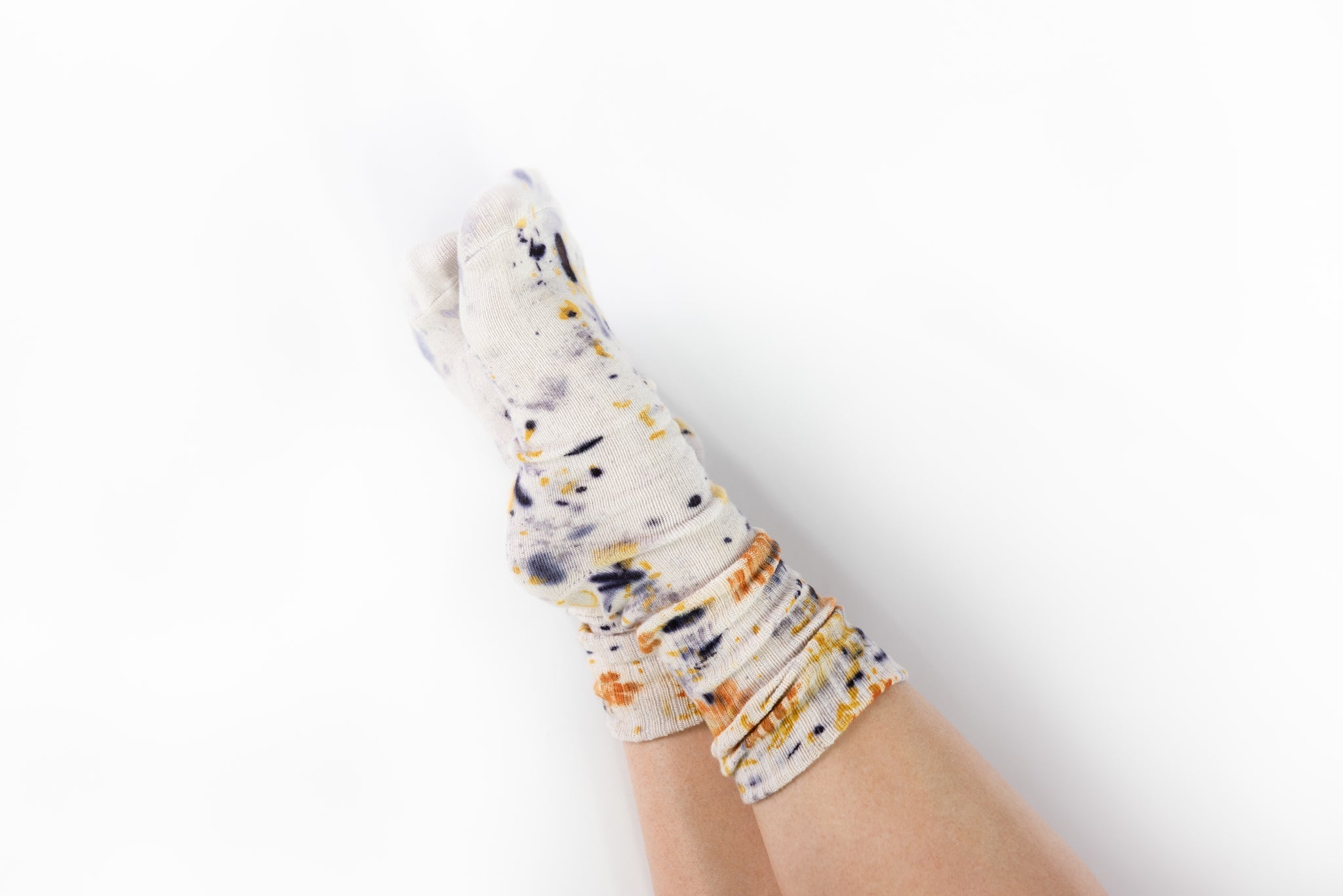 Abstract Bundled Dyed Bamboo Sock dyekween