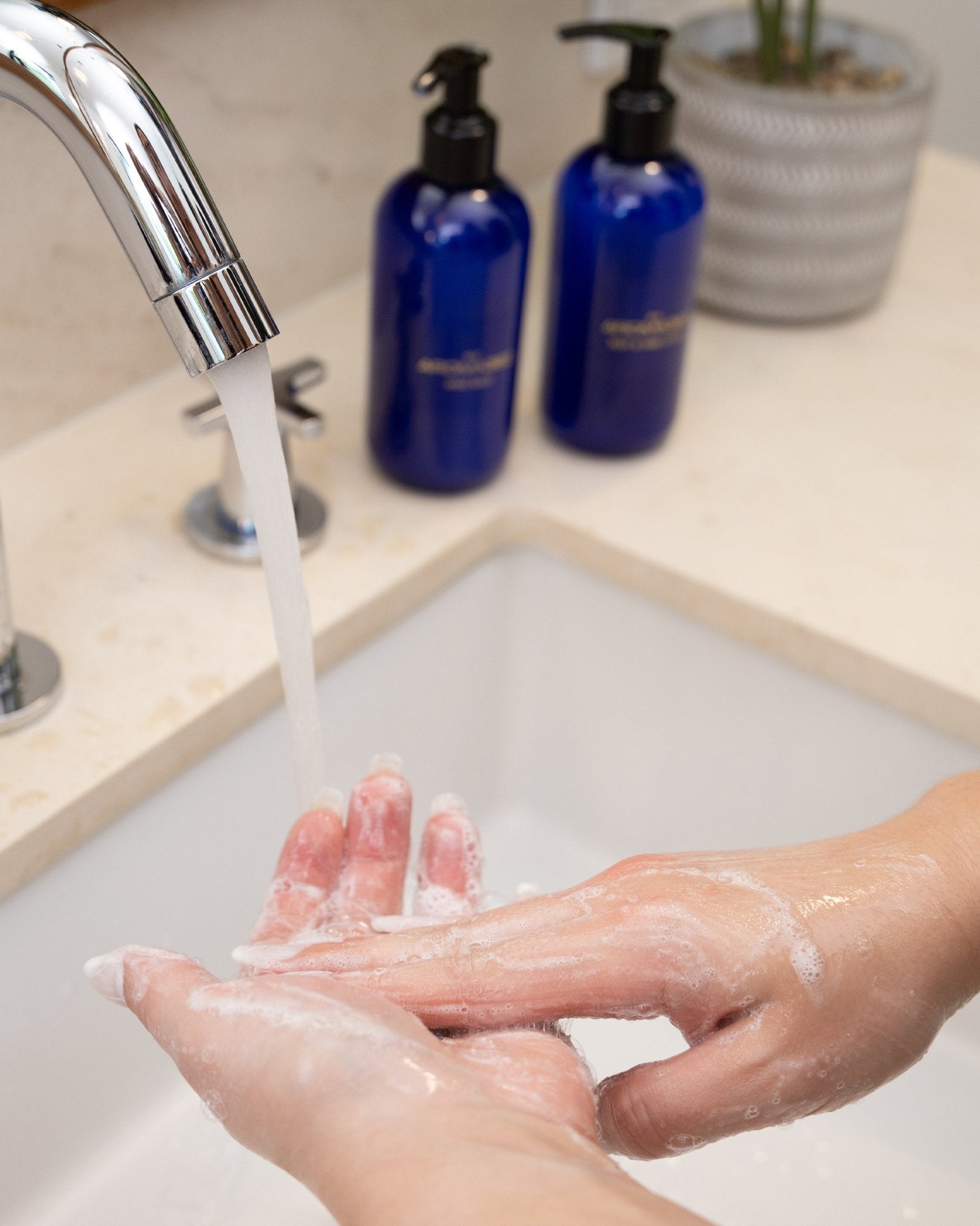 Blue Hand Wash Aroma360