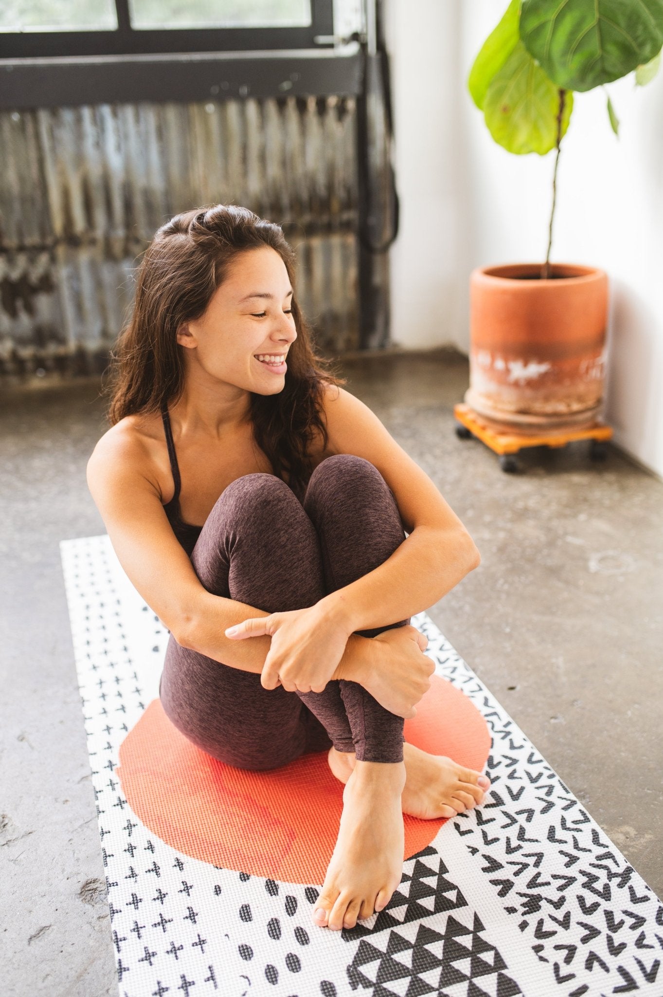 Bowie Yoga Mat — Lightning Flow, Zero - Slip Grip (Amped Cushioning) Yune Yoga