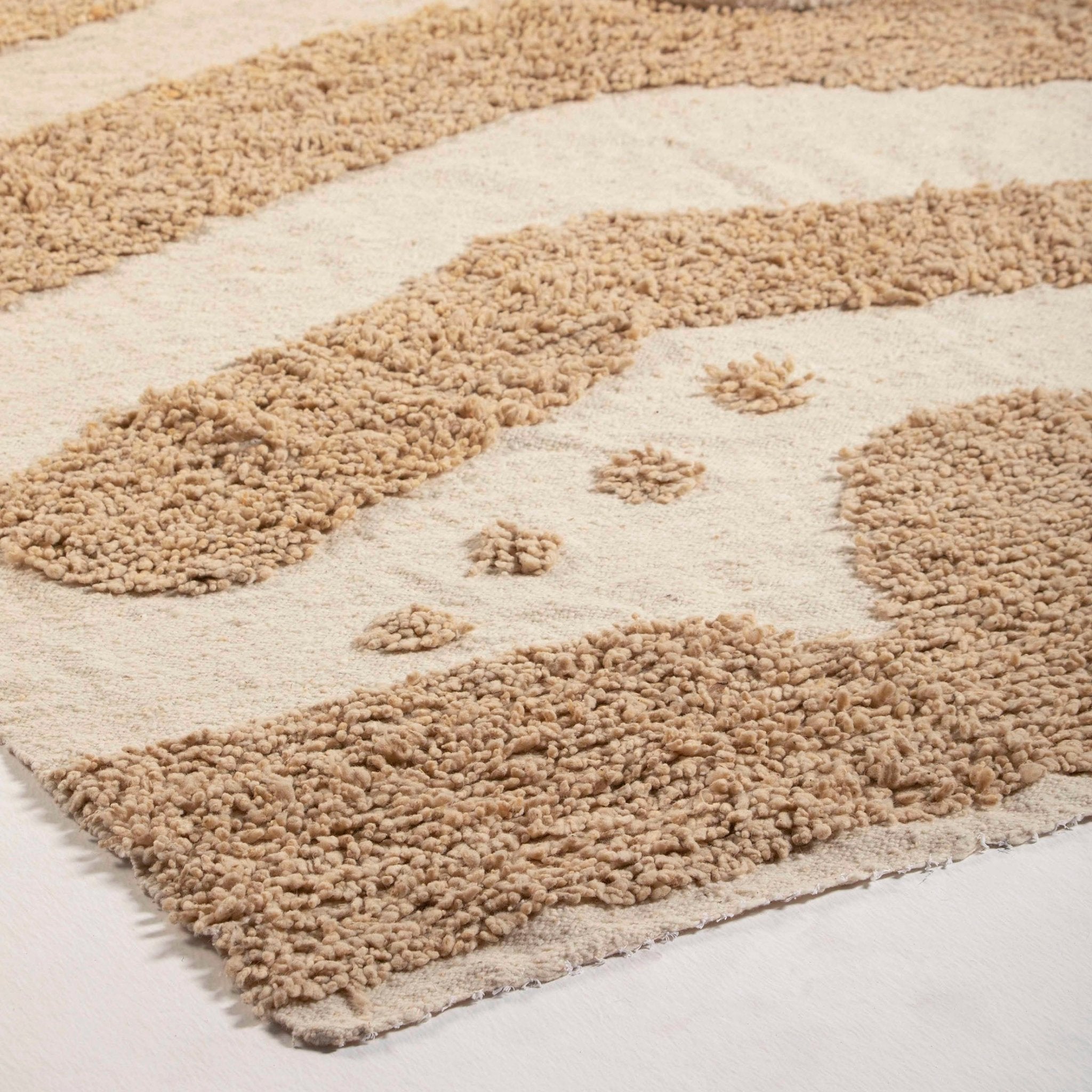 Dai Wool Rug by Diego Olivero Studio MESO