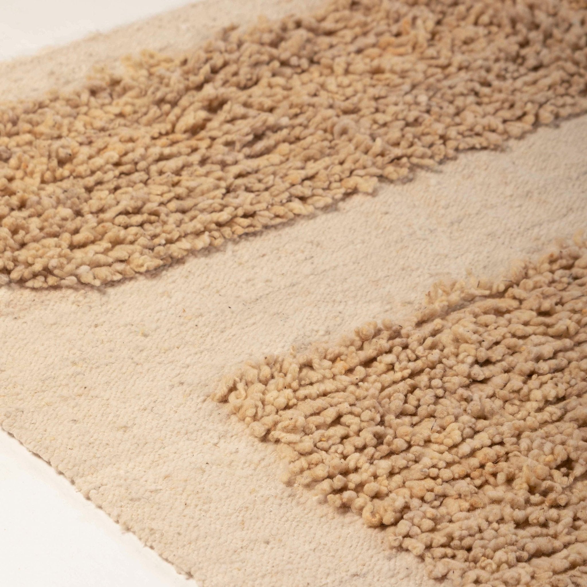 Dai Wool Rug by Diego Olivero Studio MESO