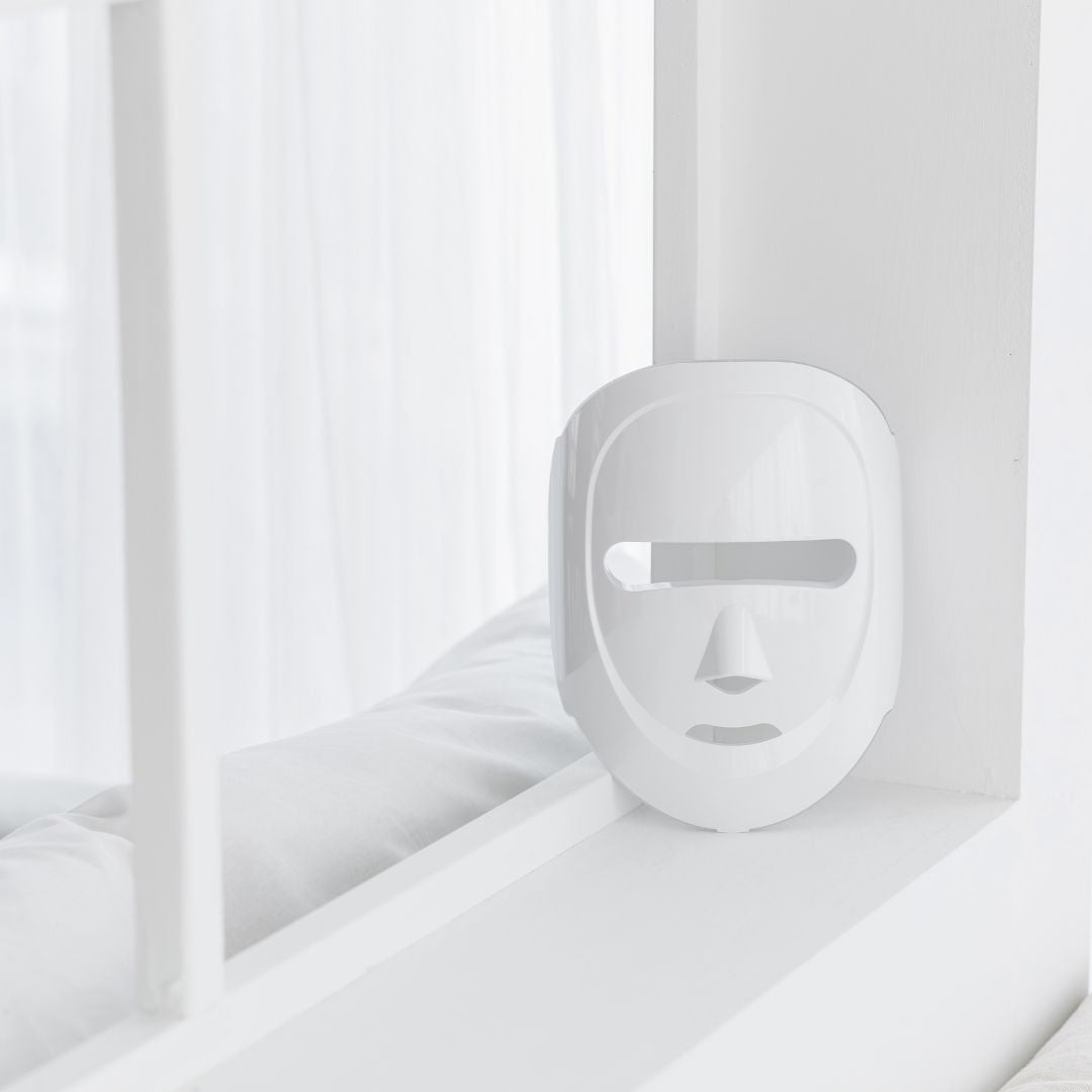 Eco Face Platinum LED Mask (Pearl White) ECO FACE PLATINUM
