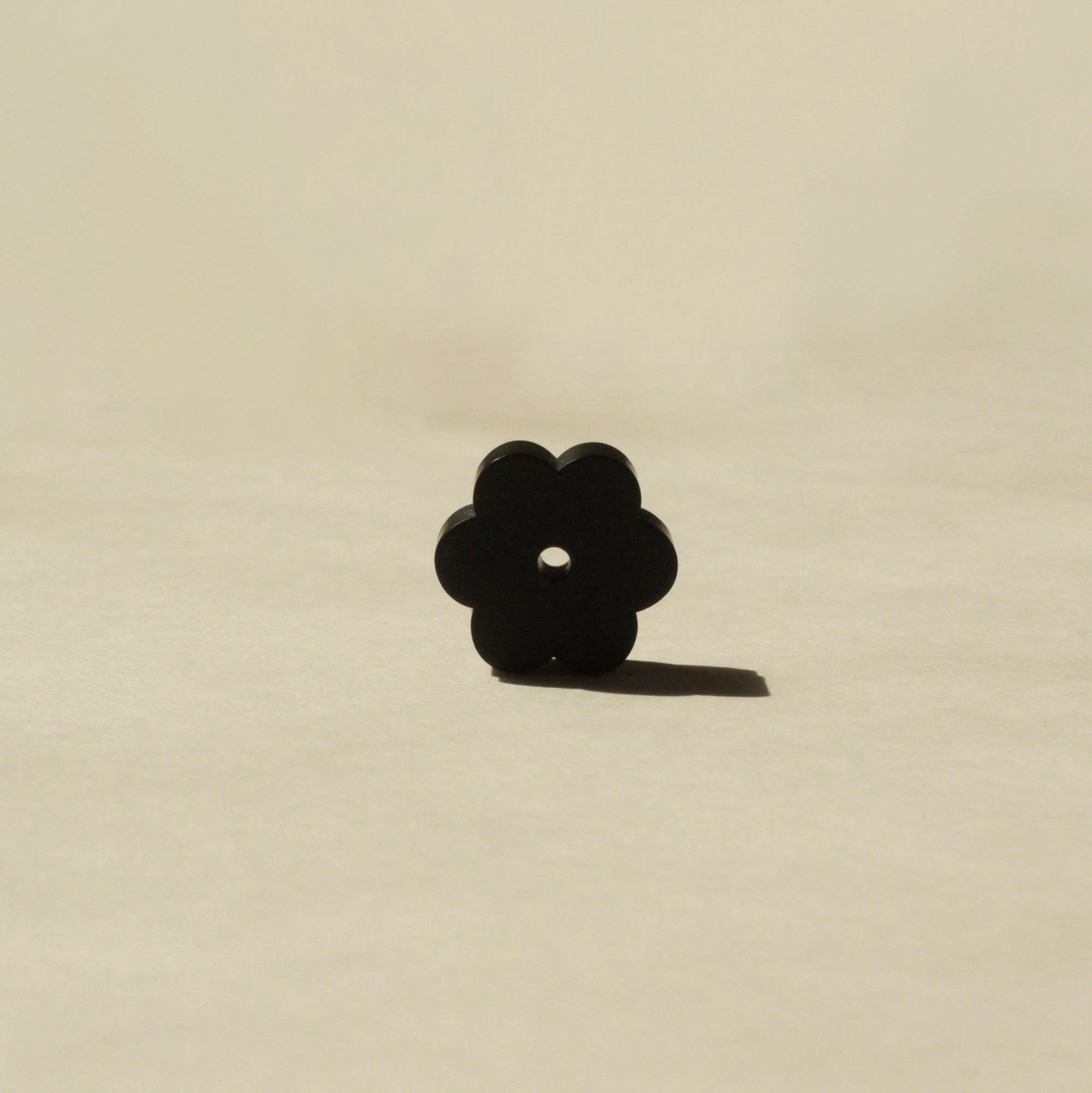 Flower Black Brass Incense Holder CEDAR AND MYRRH