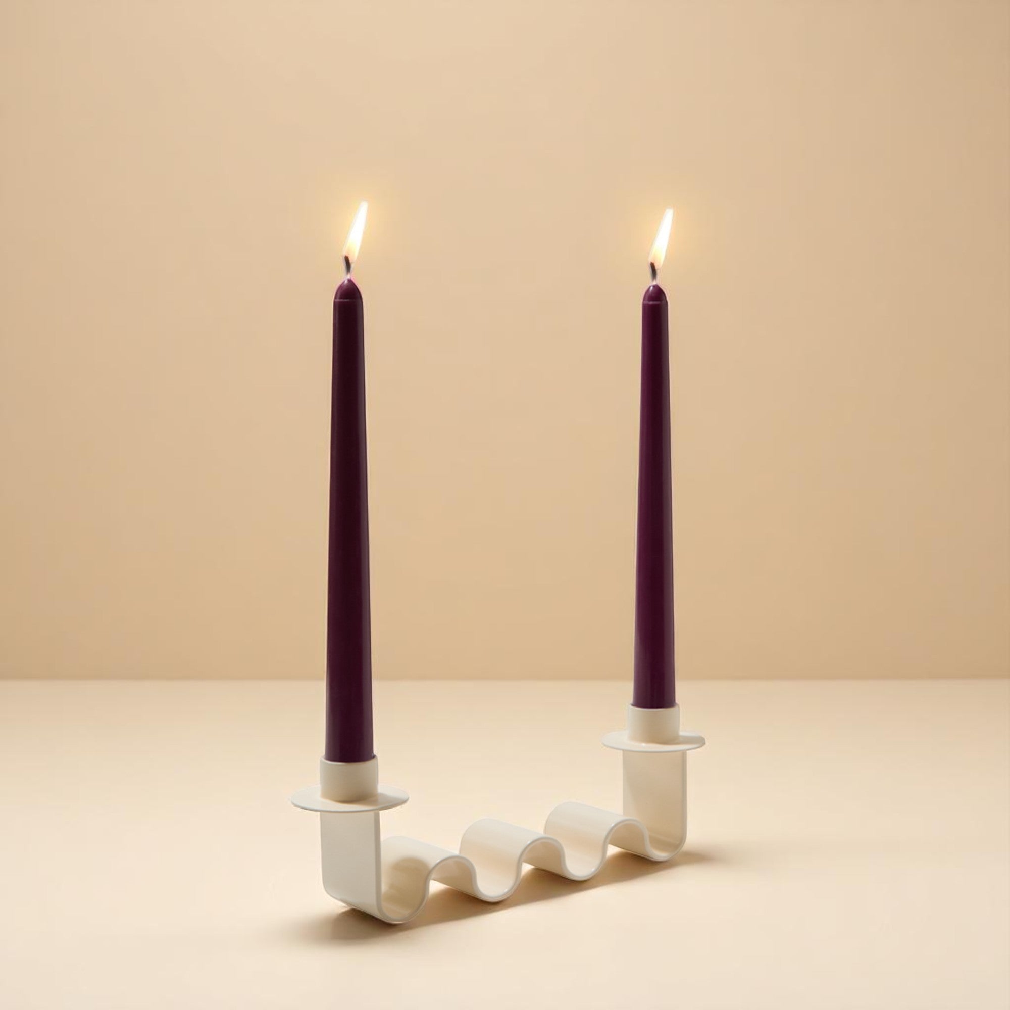 Helen White Candle Holder MESO