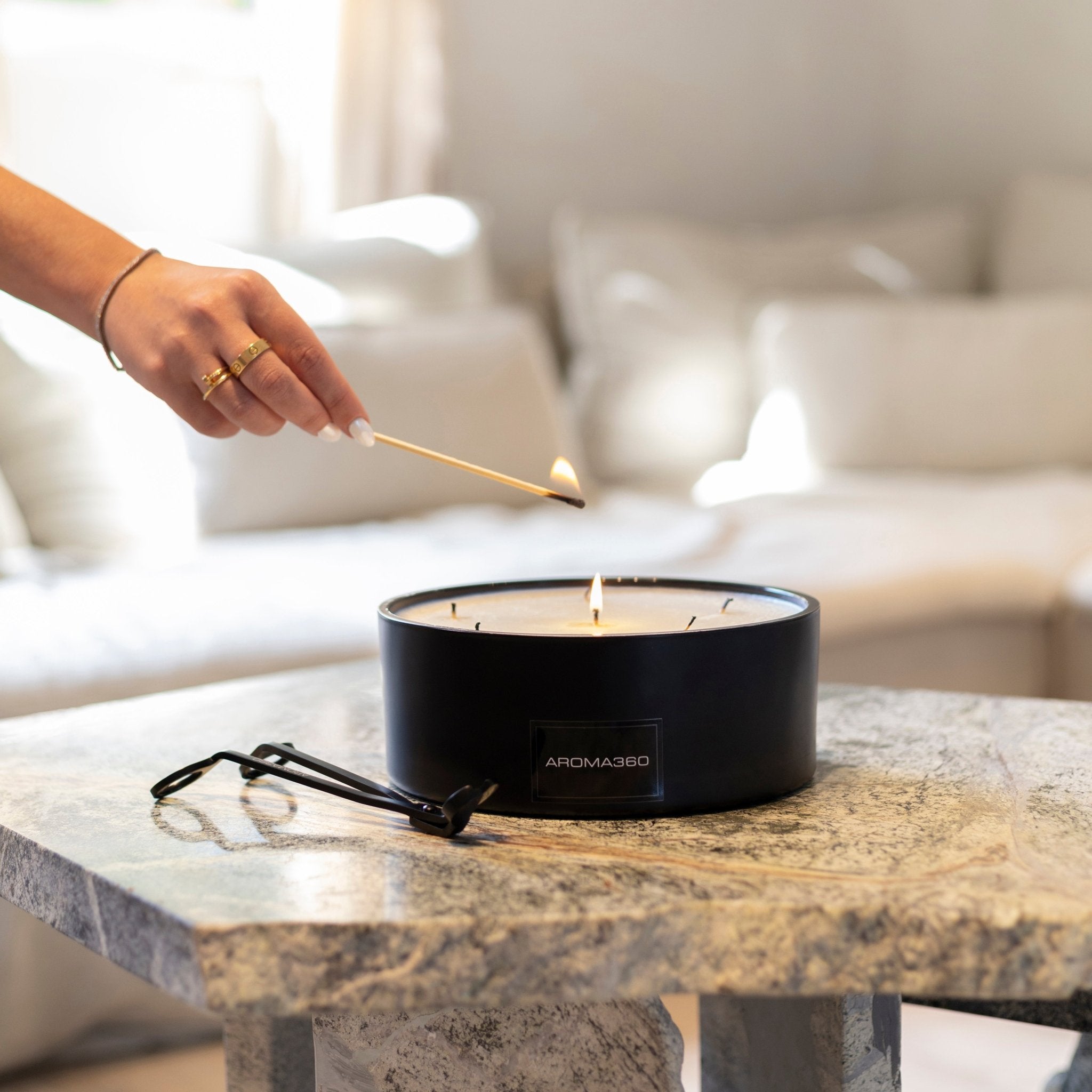 Iris 6 - Wick Candle Aroma360