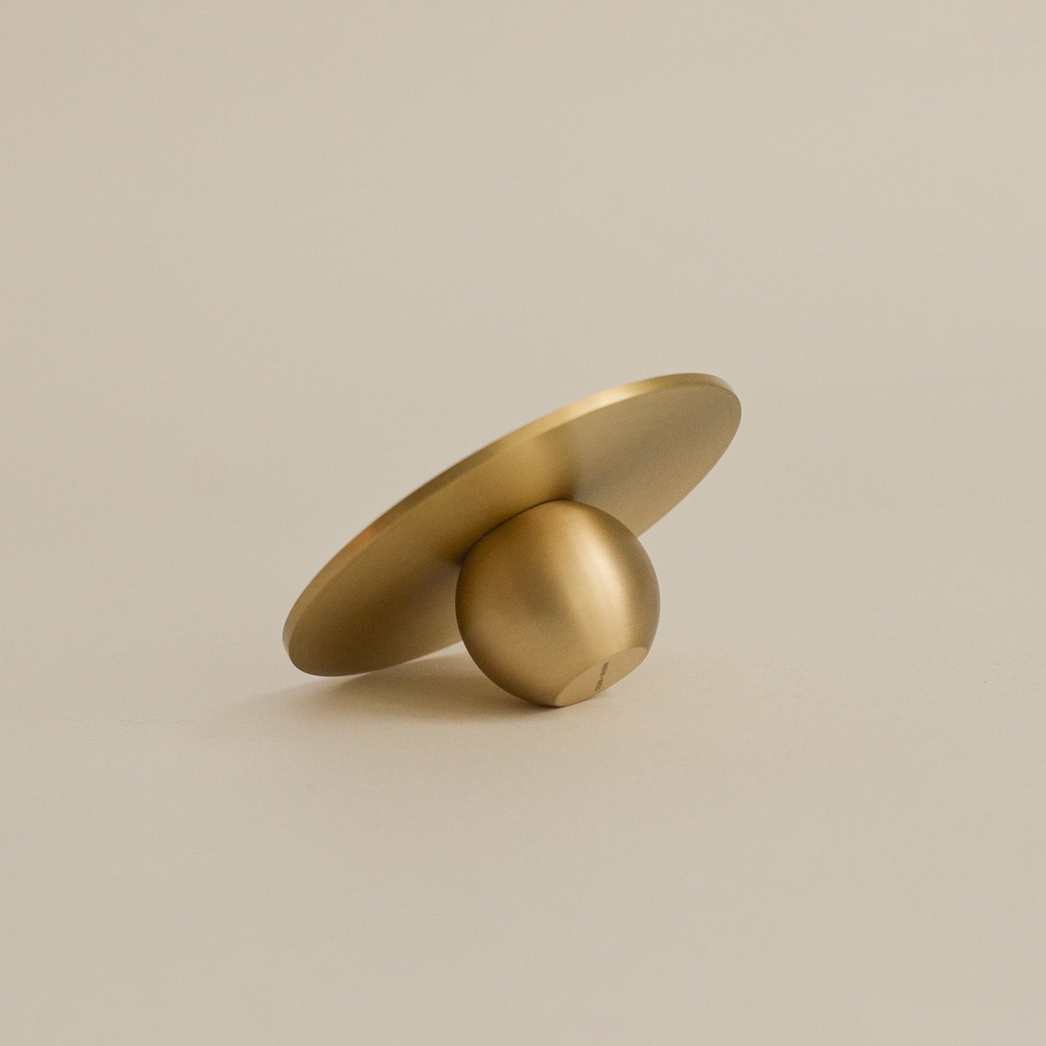 Orb Brass Incense Holder CEDAR AND MYRRH
