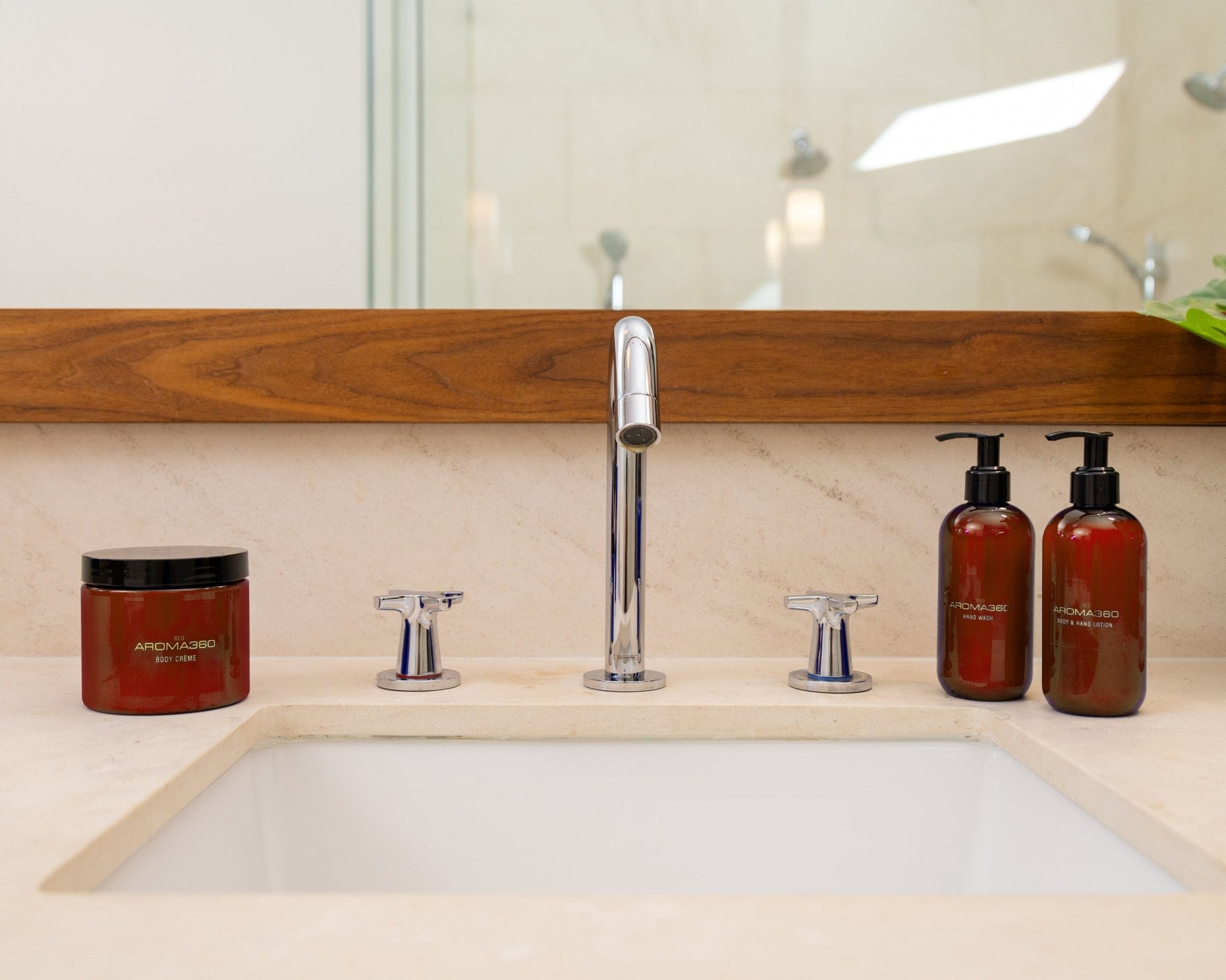 Red Body & Hand Wash Aroma360