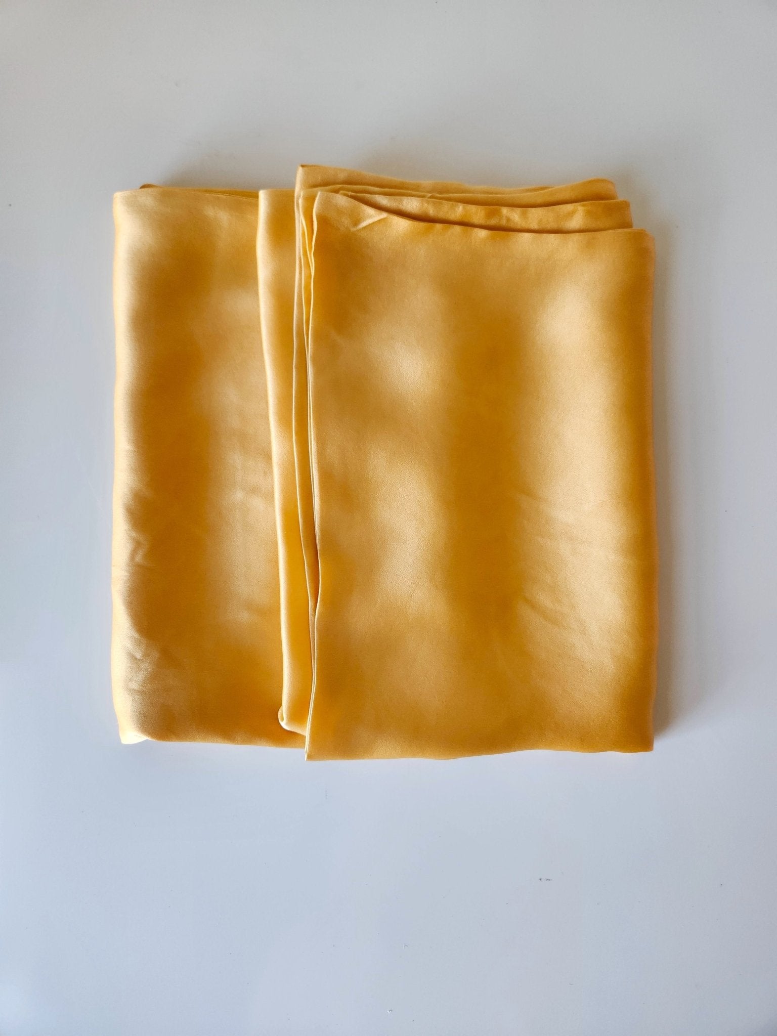 Solid Botanically Dyed Silk Pillowcase dyekween