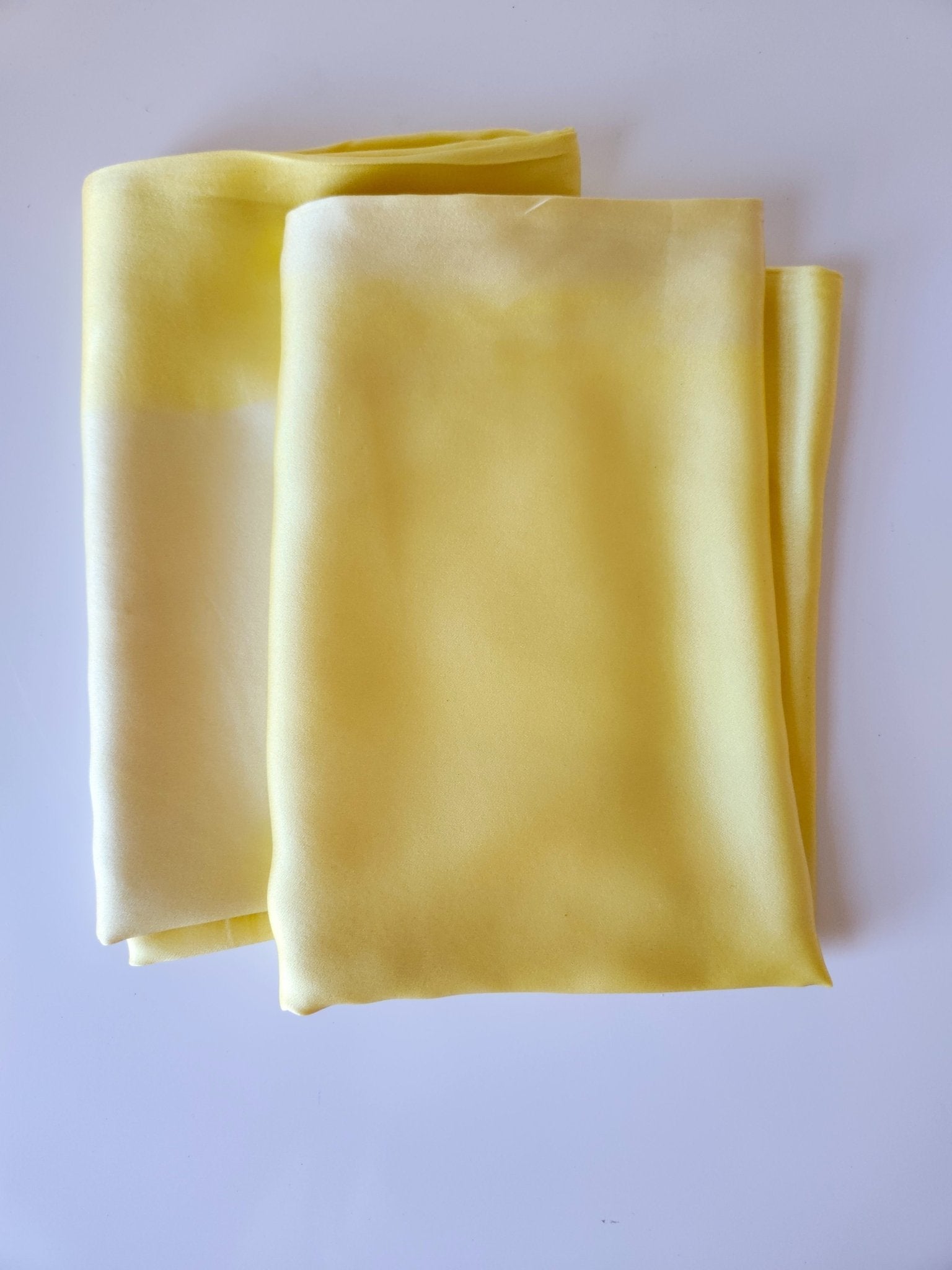 Solid Botanically Dyed Silk Pillowcase dyekween