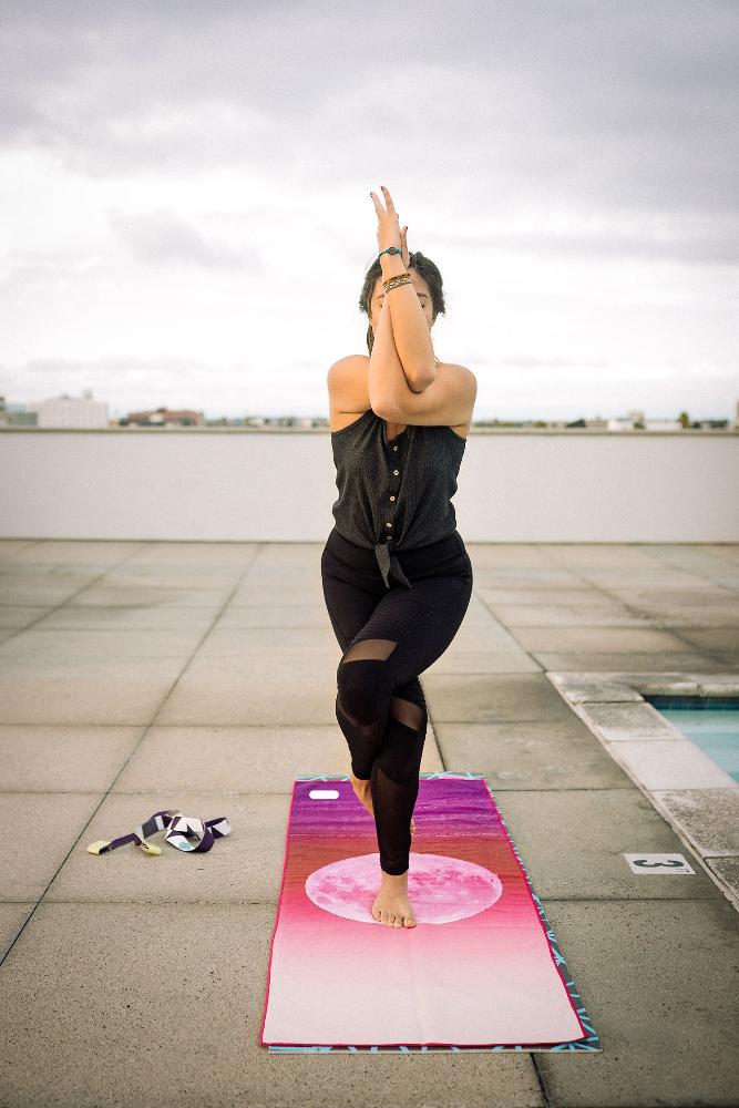 The Caliban Yoga Towel – Quick - Dry, Non - Slip, Eco - Conscious Design Yune Yoga