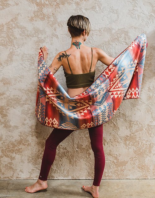 Yoga Towel | Lightweight | Turquoise | Silicon Non Slip Nubs | Microfiber | Yune Yoga | Tucson Turquoise Yune Yoga